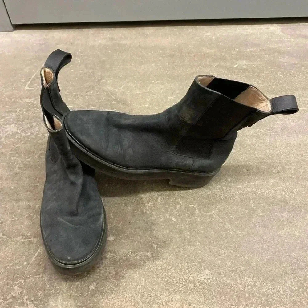 Stuart Weitzman  booties - Picture 2 of 11